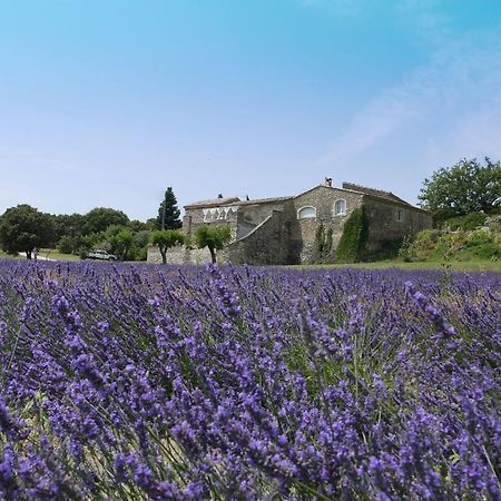 La Ferme Les Eybrachas Hotel Réauville Екстериор снимка